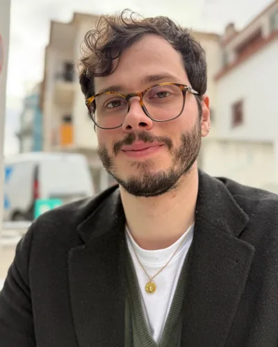 Portrait of Luiz Eduardo Carvalho